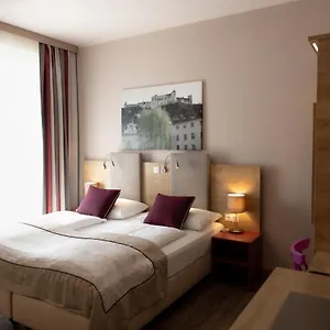 Max 70 3*, Salzburg Oostenrijk