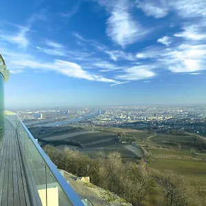 Suitehotel Kahlenberg Wien